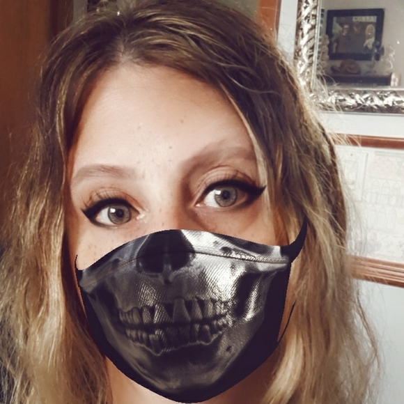 Meet Your Top Rated Poshmark Ambassador! - Picture 3 of 4